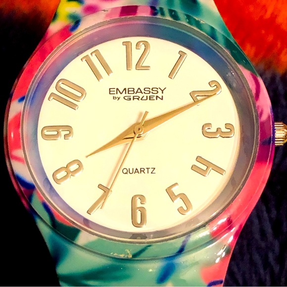 Embassey by gruen floral cuff watch - Picture 1 of 3